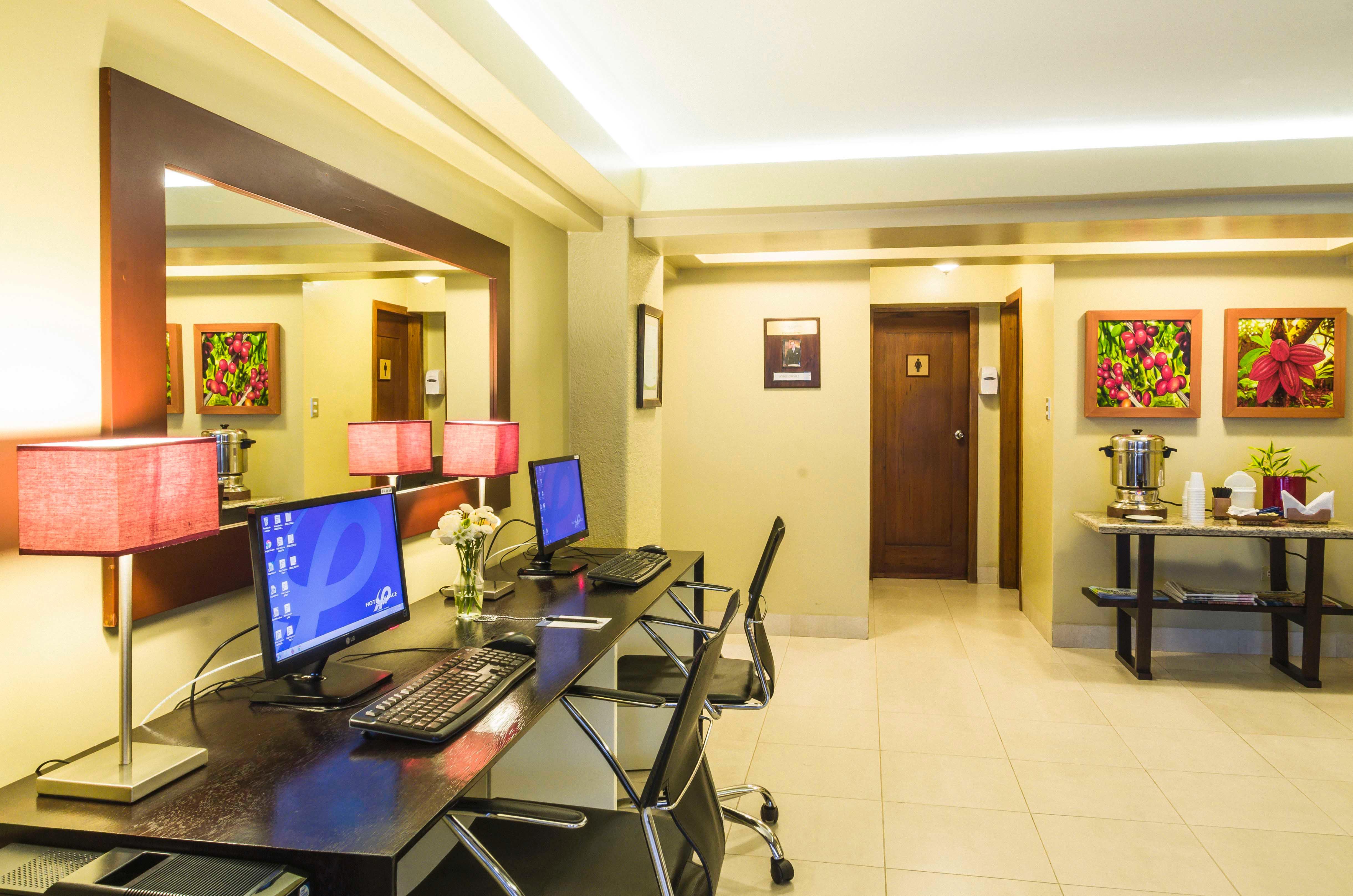 Hotel Palace גוויאקיל מראה חיצוני תמונה